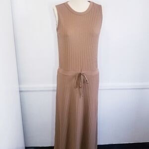 Moussy | Sleeveless Jersey Knit Dress + Daisy Tie‎